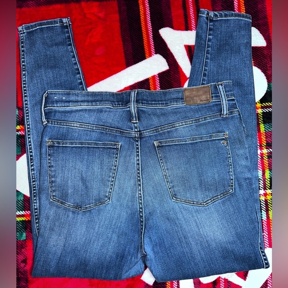 Madewell 10” High-Rise Skinny Jeans | Size 32 - Picture 5 of 8